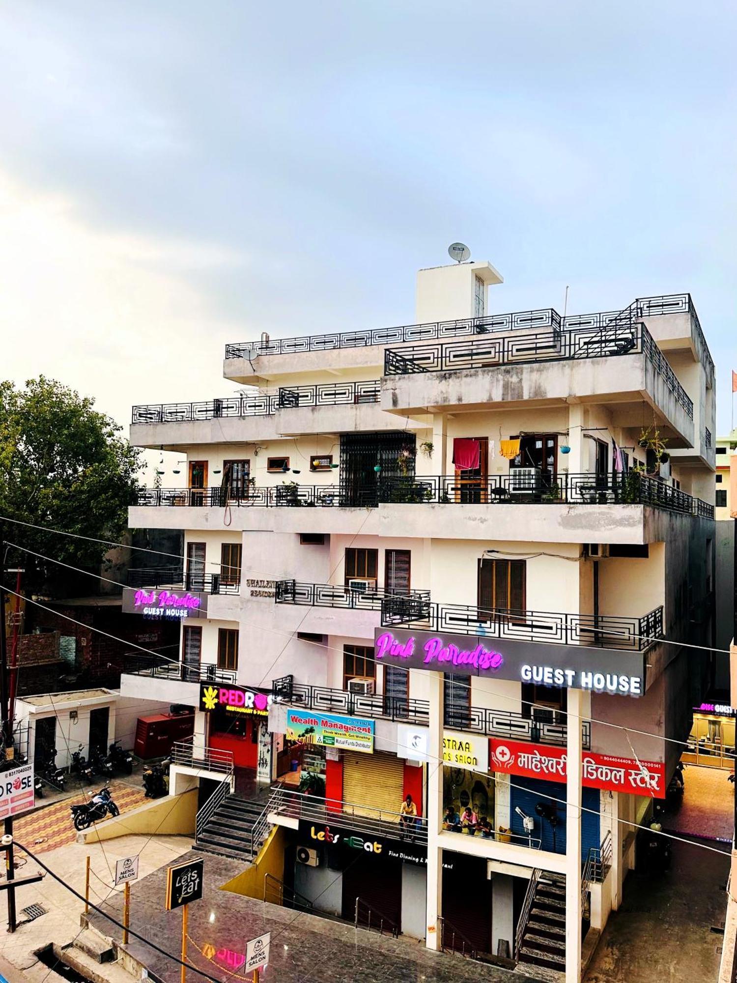 Hotel Pink Paradise Gorakhpur Eksteriør bilde